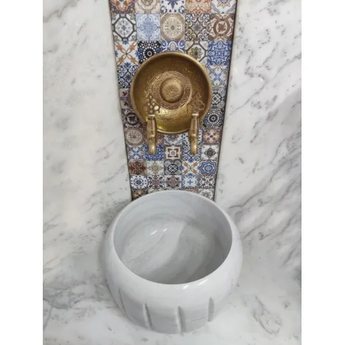 Akm Dekor – Beyaz Modern Kavun Dilimli Mermer Kurna