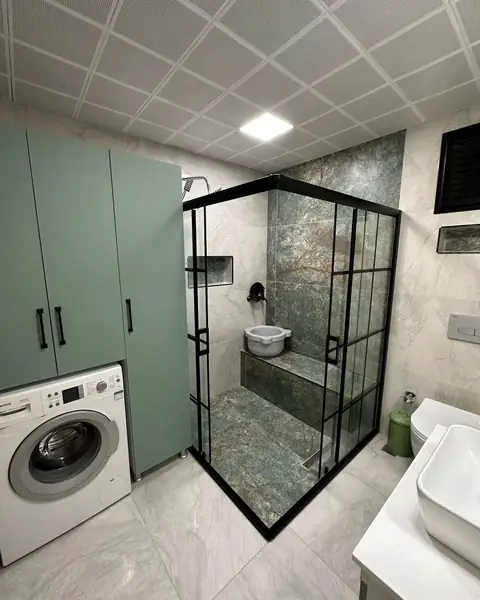 Siyah Duşakabin Modeli