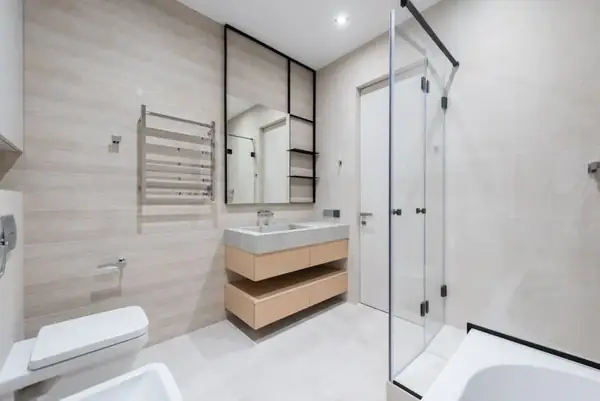 Siyah Duşakabin Modeli